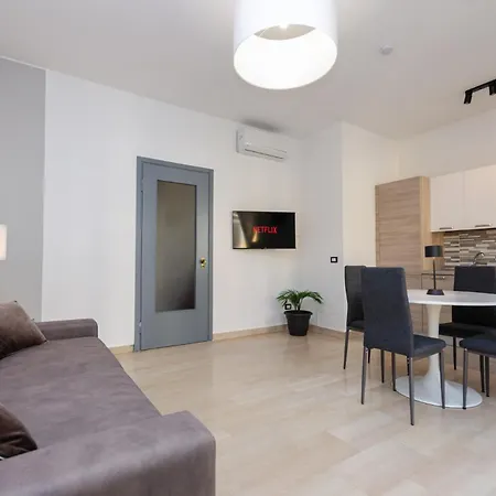 Апартаменты Vivimihome-Navigli Balcony & Parking Милан