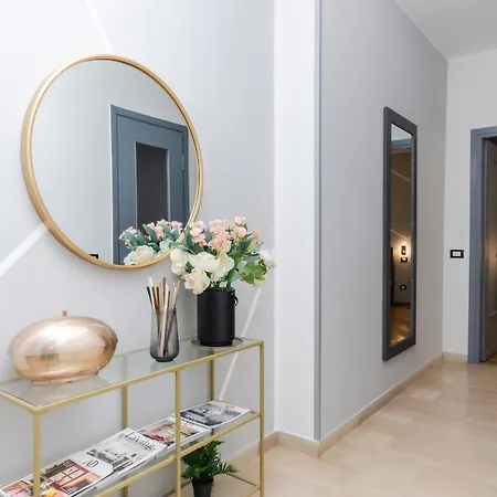 Апартаменты Vivimihome-Navigli Balcony & Parking *