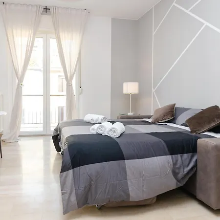 Vivimihome-Navigli Balcony & Parking