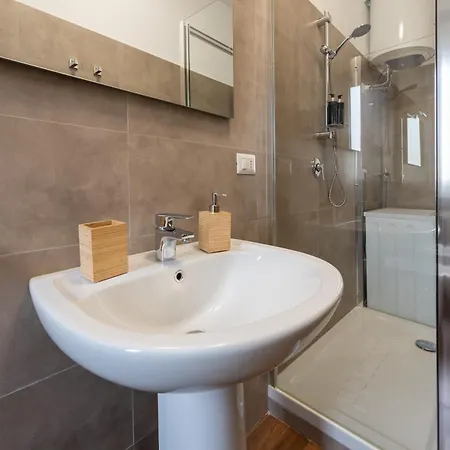 Daire Guest Planet - Bicocca *