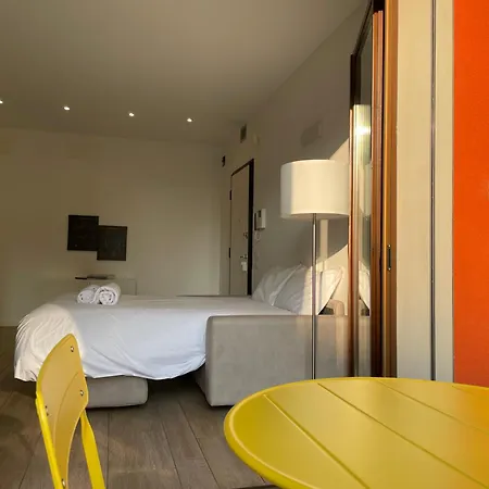 Hospitami - 15 Min Duomo شقة *