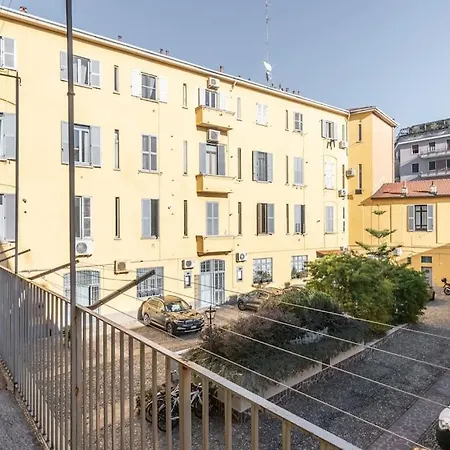 Cozy Apartment: Coldilana14 Milan