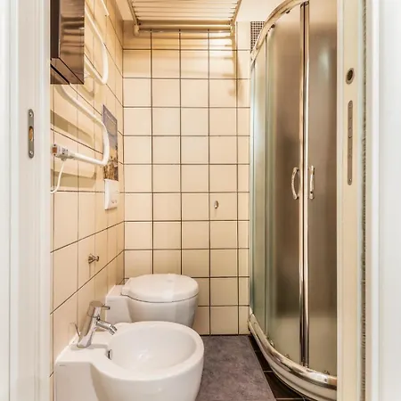 Pt.venezia M1 In50m-duomo10'-stazione 9' Apartment *