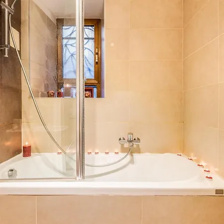 Pt.venezia M1 In50m-duomo10'-stazione 9' Apartment