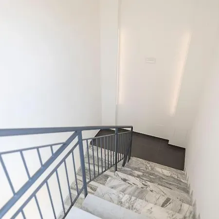 Vallarsa 10 - Int.02 *