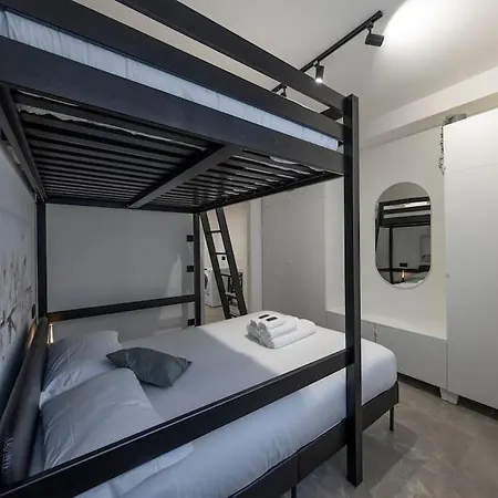 Vallarsa 10 - Int.02 * Милан