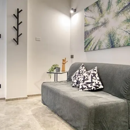 Vallarsa 10 - Int.02 Apartamento *