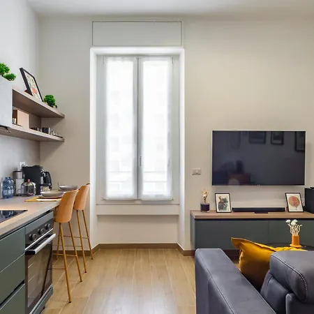 Apartment Michouse 55mq M3 8 Minuti Dal Duomo *