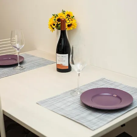 Appartement In Famagosta M2 Wifi + Work Station Milan
