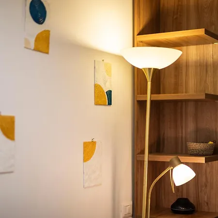 Appartement In Famagosta M2 Wifi + Work Station Milan