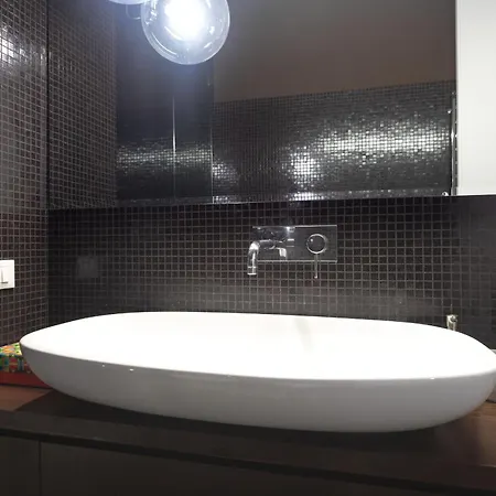 Apartment Col Di Lana Modern In Milan