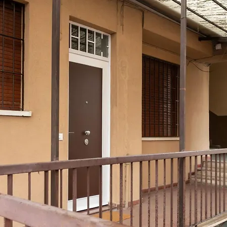 Col Di Lana Modern In Milano