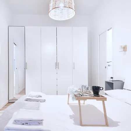 Apartman Easylife - - Lecco 5 P2 - In Porta Venezia *