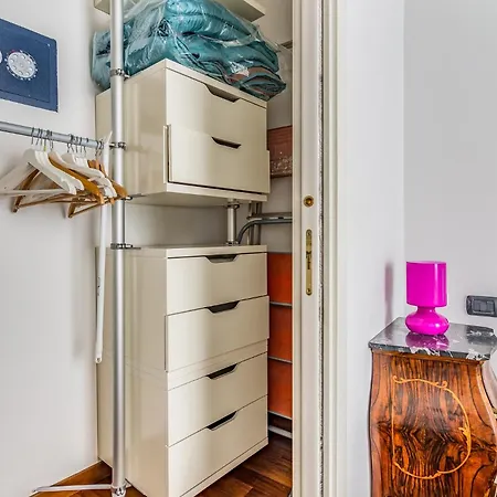 Daire Via Tortona 2 Pax- Wi-fi