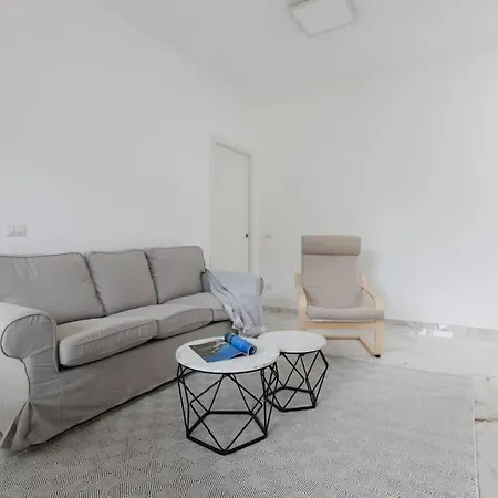 Hacca Collection - Bocconi, Porta Romana 2br * Milan