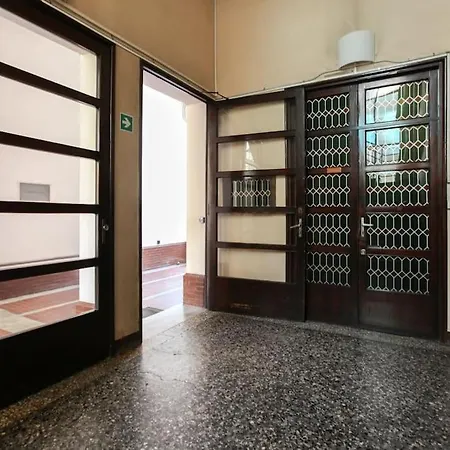 Hacca Collection - Bocconi, Porta Romana 2br 아파트 밀라노