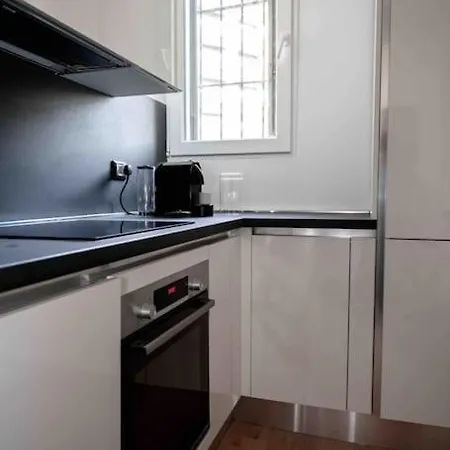 Daire The Yellow - Luxury Loft In The Center Of