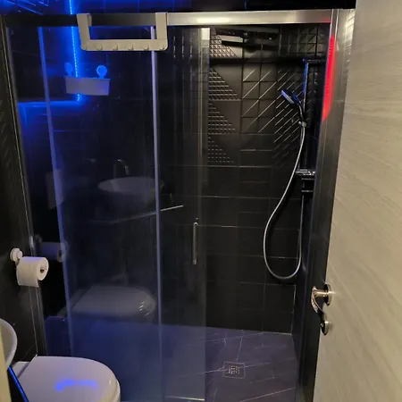 Pm 410 Via Delle Forze Armate Appartement Milan