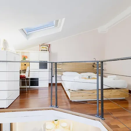 Easylife - - Corso Xxii Marzo 39pt - Duomo