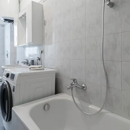 Italianway - Martinetti 21 B Milaan