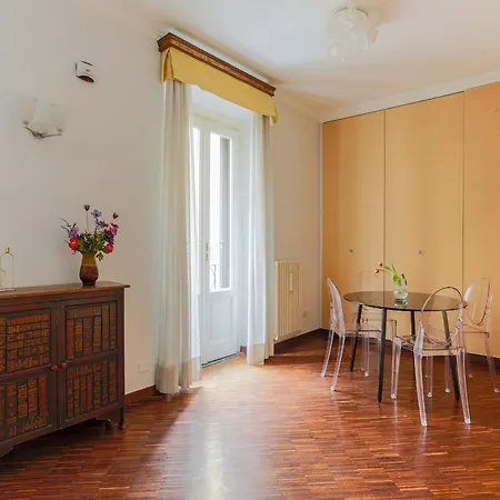 The Best Rent - Spacious One-bedroom Near The Columns Of San Lorenzo Apartment