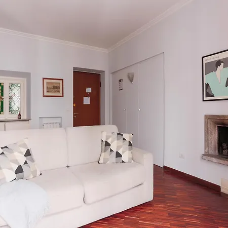Appartement The Best Rent - Spacious One-bedroom Near The Columns Of San Lorenzo Milaan