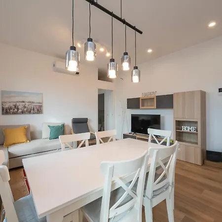 Ihost Flat - Giambellino 131-2 Apartment