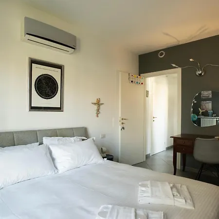 アパート L'arche Comfort&relax - House On The Navigli River 2