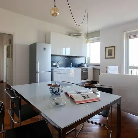 Hacca Collection - Isola 1br Апартаменты