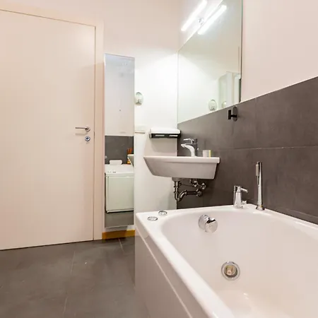Premuda20 Elegant Apartamento Milán