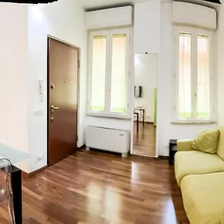 Casa Porpora - Milan, 2-bedroom, 5 Guests & Metro Access