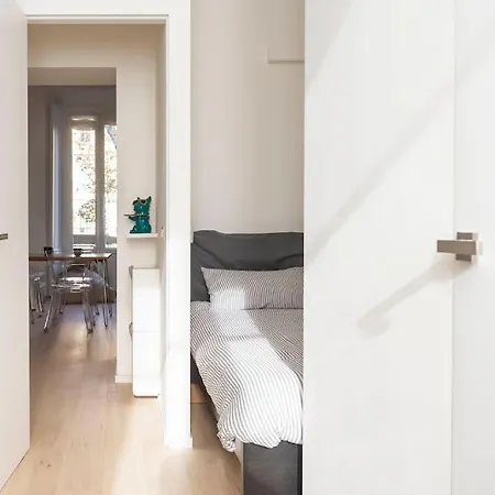 شقة Hacca Collection - Bocconi, Navigli 1br *