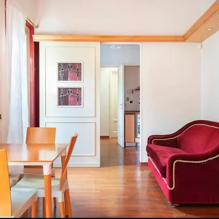 Parcheggio & Idromassaggio Brera