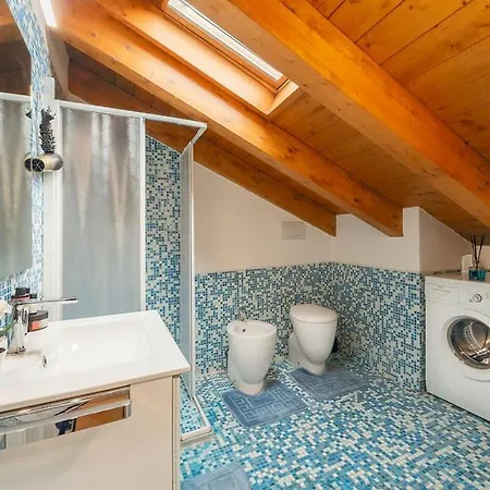 Ampio Quadrilocale Navigli/forum + Free Parking