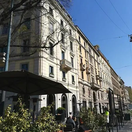 Arco Della Pace Charm