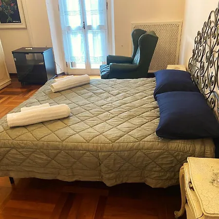 Apartment In Milan