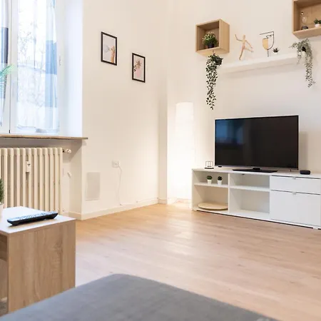 Apartment Studio's Nest - Close To Metro And Linate Airport