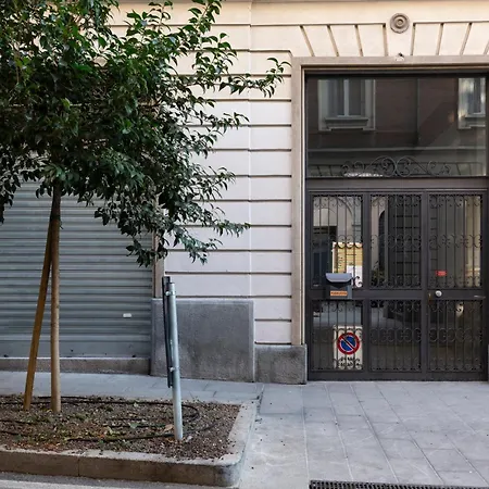 Apartment Quattro Dimore - Centro Storico Milan
