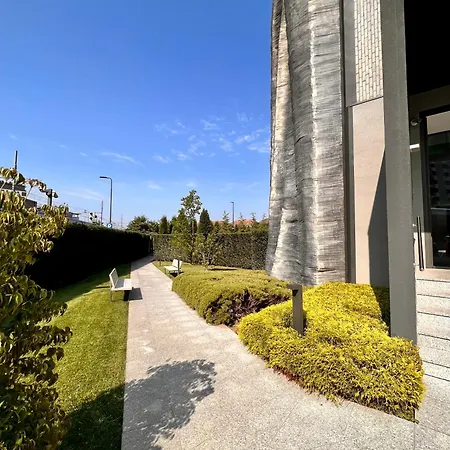 Welcome To Art Building - Comfort & Elegant Flat Apartment