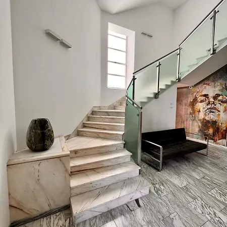 Welcome To Art Building - Comfort & Elegant Flat *