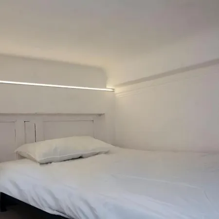 Apartment Studio Navigli Milan