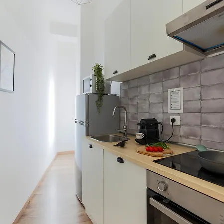 The Rent - Cozy Two-bedroom Near Colonne S Lorenzo Milán