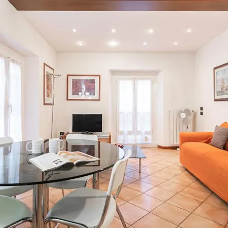 Italianway Easy - Tadino 13 B Appartement