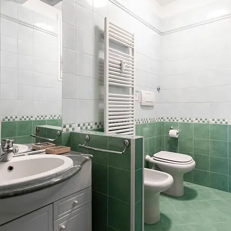 Italianway - Tadino 13 B *