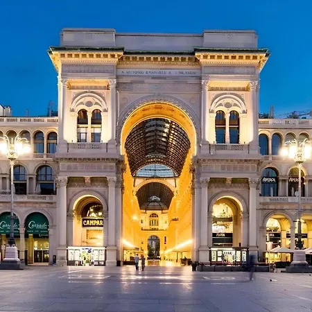 Elegant In Moscova Centro