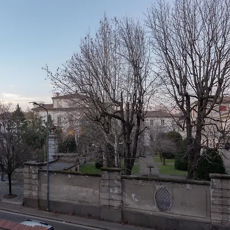 Dependance Dei Clerici * Milano