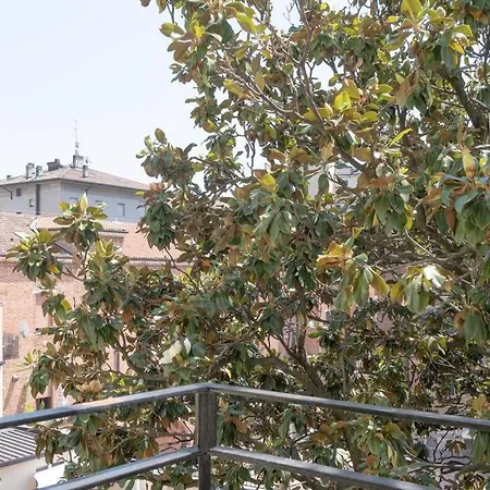 Trilocale Minimal Sui Navigli * Милан