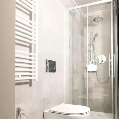 Hacca Collection - Arco Della Pace Apartman *