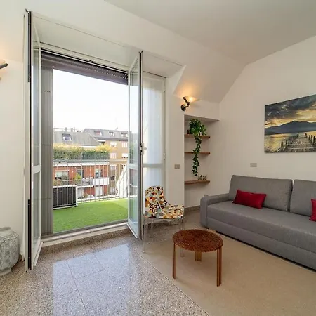 Apartment 5 Giornate Apt Con Terrazzo E Garage Privato *