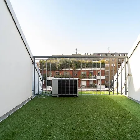 5 Giornate Apt Con Terrazzo E Garage Privato Apartment *